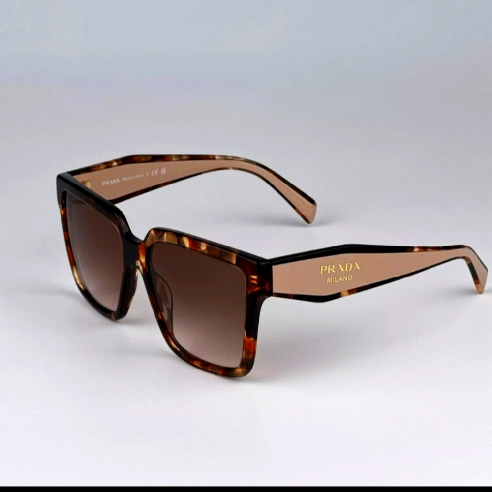 Authentic Prada Gradient Square Sunglasses - image 1